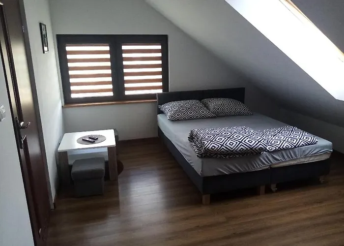 Habitación en casa particular Wynajem Pokoi Wiki *